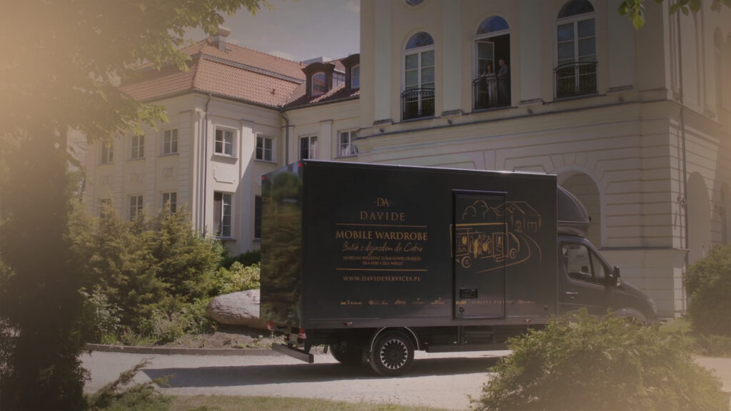 Davide Mobile Wardrobe — przygotowanie selekcji